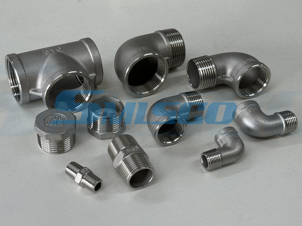 ASTM CF8M 316 TEE de aço inoxidável BSP DN100 150lb água industrial em estoque